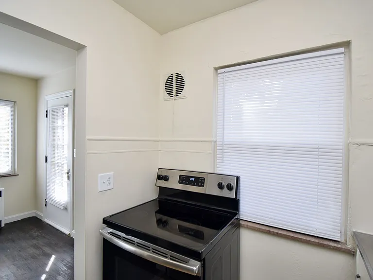 5739 Montgomery Rd #3 — Photo 6