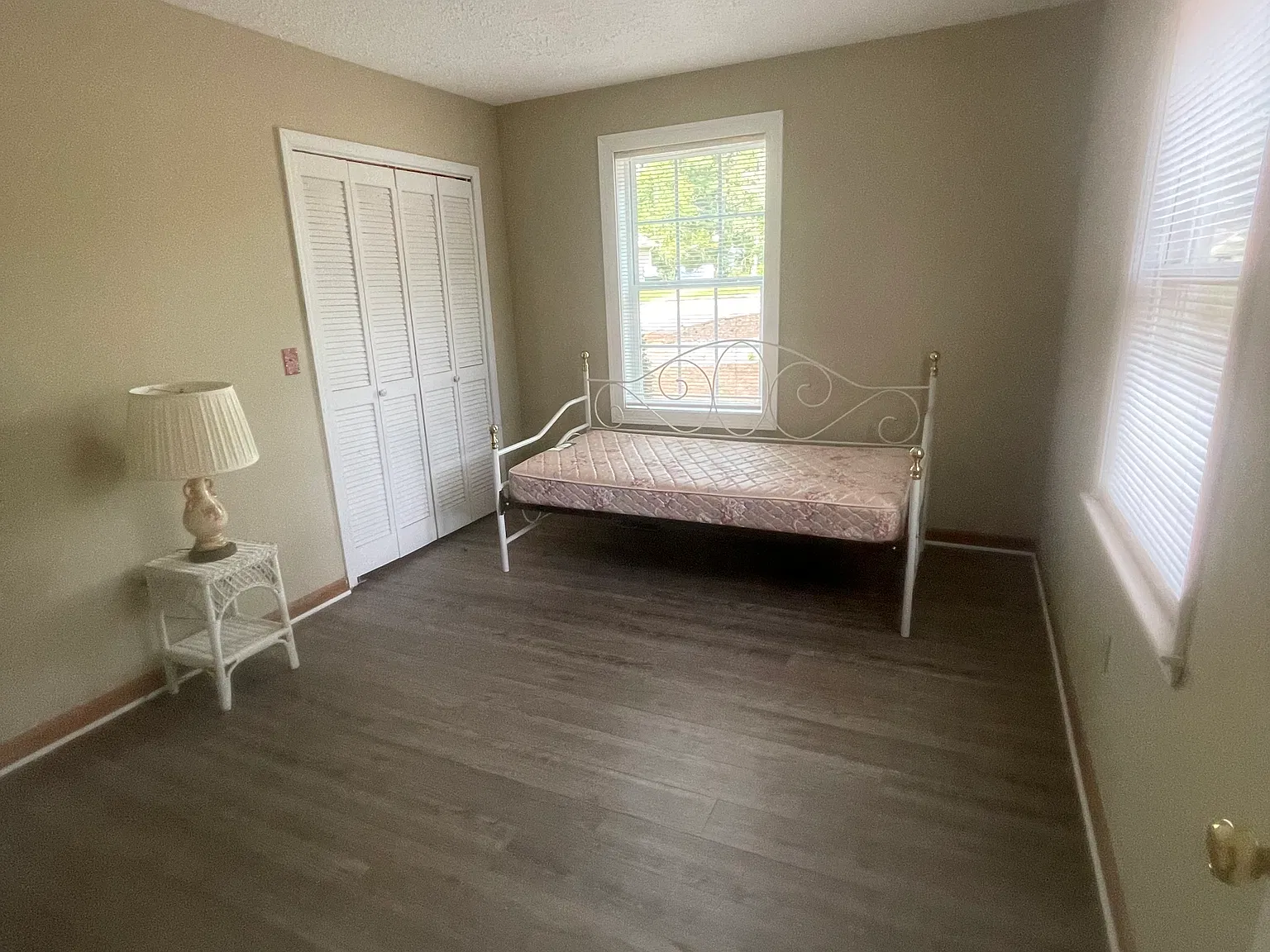 Allen Cir, Oakwood — Photo 4