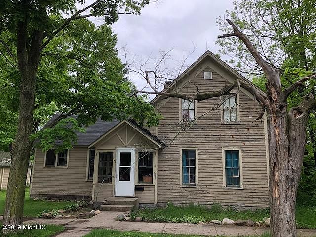 1st image of 222 S Park St