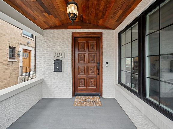 3rd image of 1132 Rossell Ave