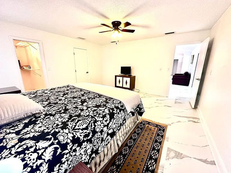 756 Darwin Rd — Photo 10