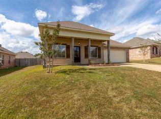 305 Silver Tree Ln, Pearl, MS 39208