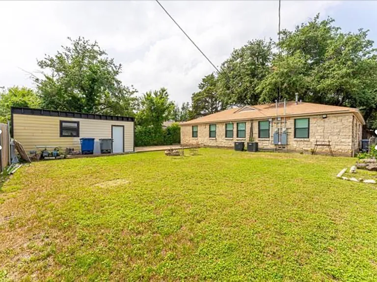 4922 W University Blvd — Photo 17