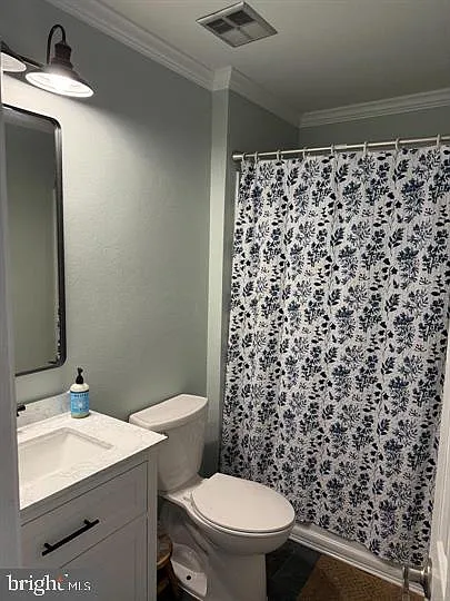 1367 Redwood Cir — Photo 10