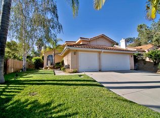 598 E Dougherty St, Fallbrook, CA 92028