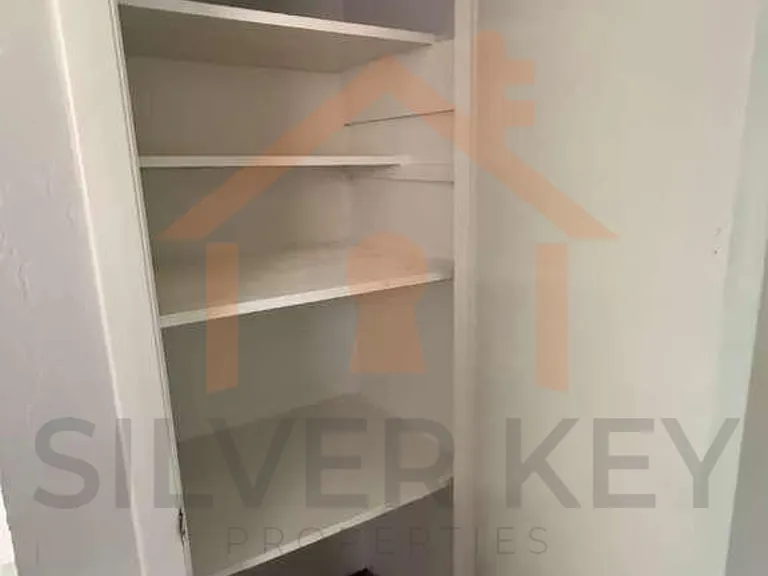 4625 SW H Ave — Photo 4