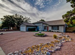 945 E Jensen St, Mesa, AZ 85203