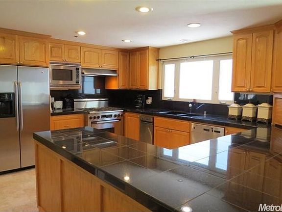 2nd image of 2210 Big Nugget Ct