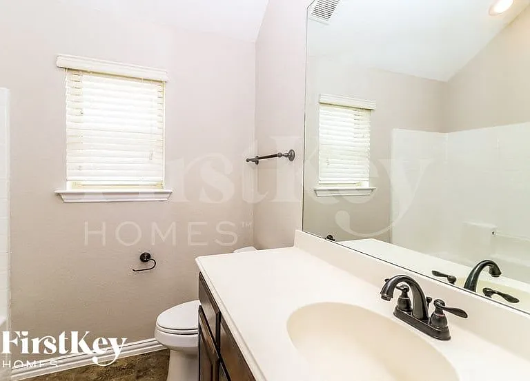 6901 Canyon Rim Dr — Photo 13