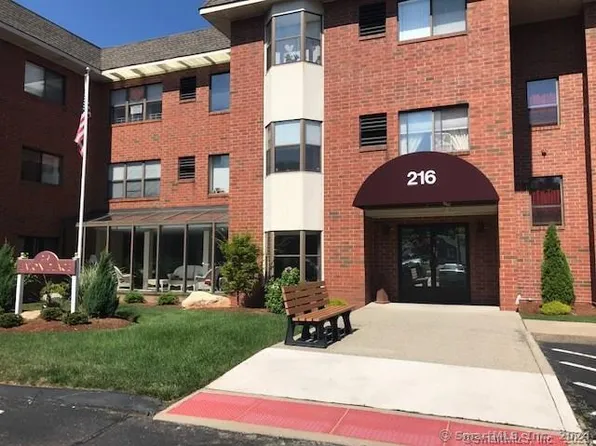 216 Quinnipiac Avenue APT 107, North Haven, CT 06473