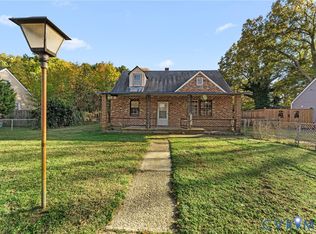 2925 W Strathmore Rd, North Chesterfield, VA 23237