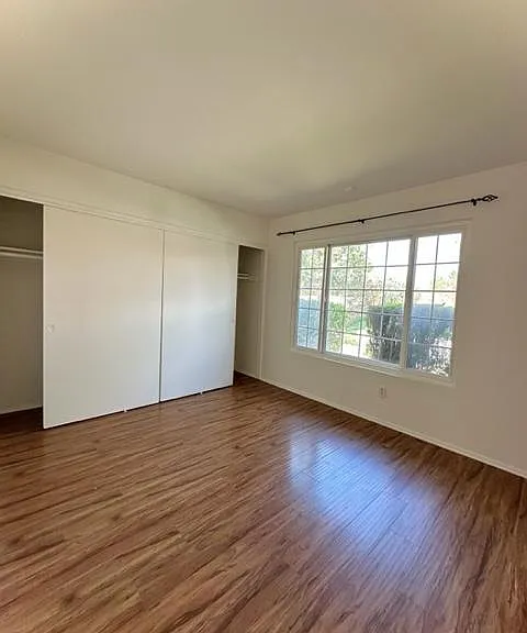 11947 Stewarton Dr — Photo 12