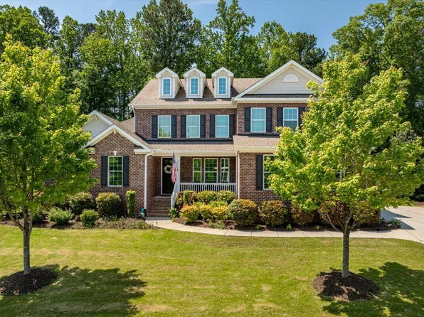 2421 Trenton Park Ln, Raleigh, NC 27607