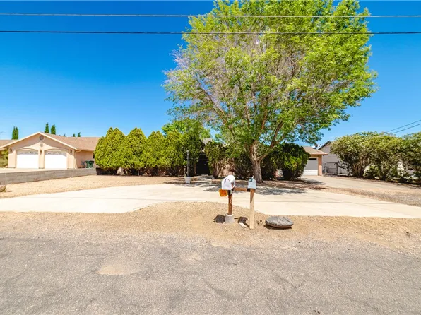 4764 Steinke Dr, Kingman, AZ 86409