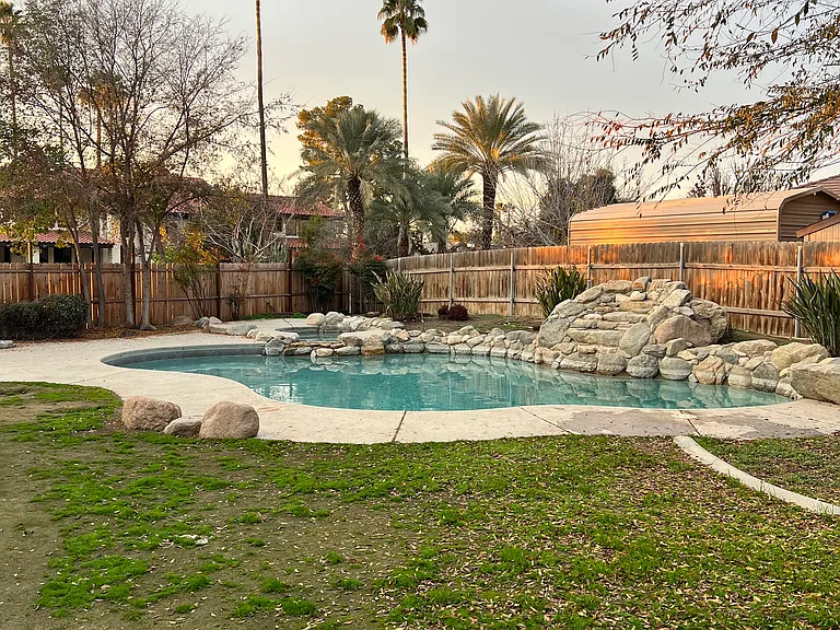 4117 Abbott Dr — Photo 16