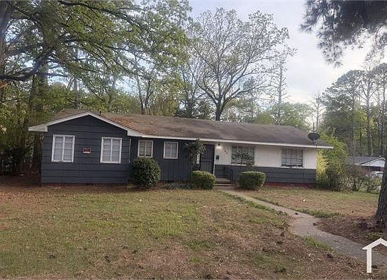 1st image of 263 Shady Cir