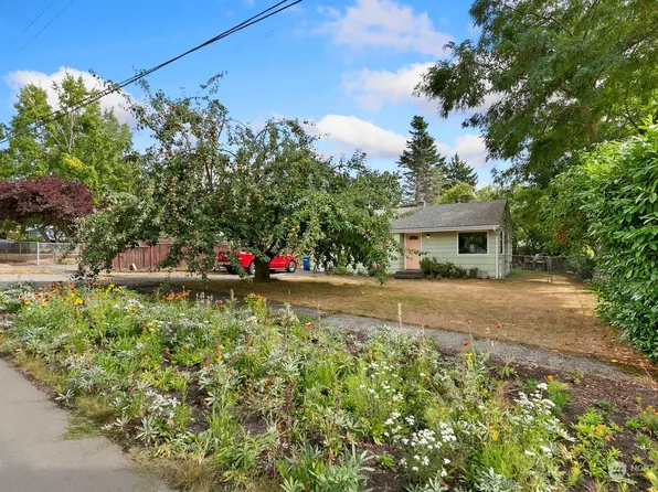 845 SW 125th Street, Seattle, WA 98146