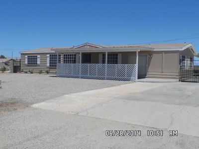 8913 Grove Ave, California City, CA, 93505