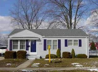 21954 Harding St, Rockwood, MI 48173
