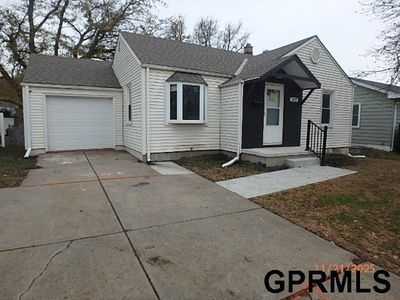 5627 Northwest Dr, Omaha, NE, 68104