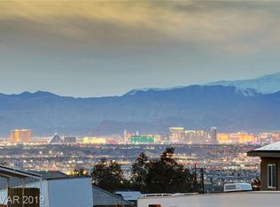 512 N Racetrack Rd, Henderson, NV 89015