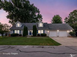 3227 1st St, Monroe, MI 48162