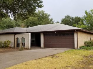 2004 Chalice Rd, Arlington, TX 76014