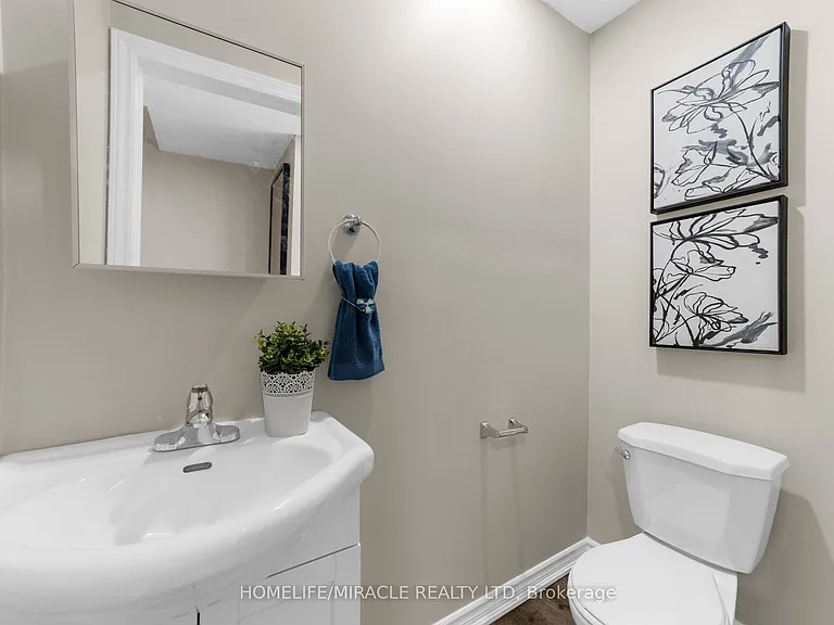 6 Cedar Dr #3 — Photo 7