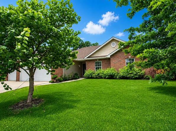 7106 Stanwood Dr, Columbia, MO 65203