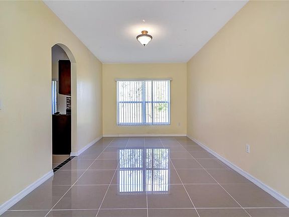 4th image of 464 Dove Dr