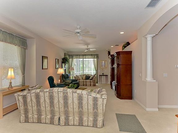 5th image of 6041 Sandhill Ridge Dr