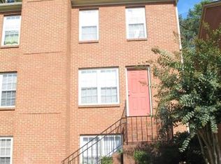 125 Davis Mill Ct, Lawrenceville, GA 30044