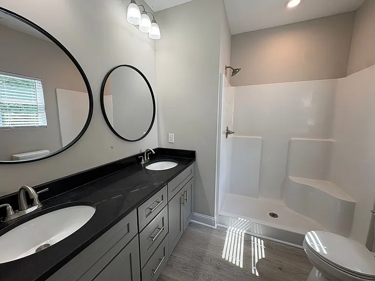 6 Herring Ave — Photo 6