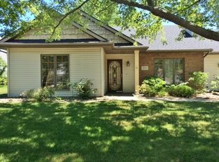 302 Morning Wind Pl, Kendallville, IN 46755