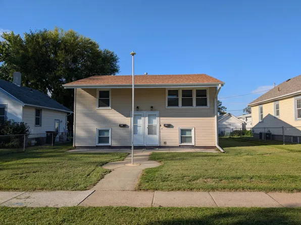 1808 Avenue F, Council Bluffs, IA 51501