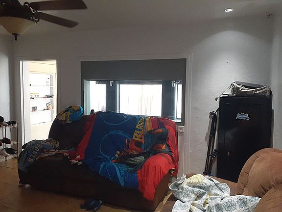 Living room with fish tank 