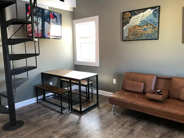 45 Chestnut St #1 — Photo 5