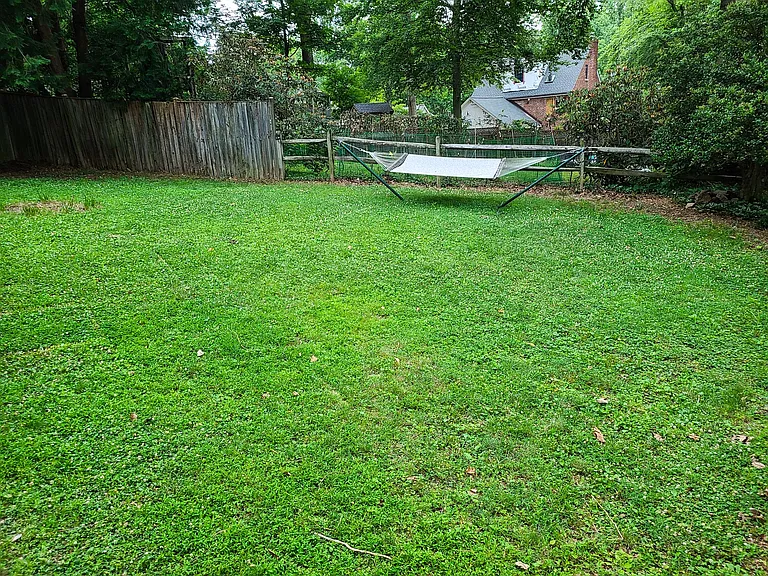 403 Thayer Ave — Photo 18