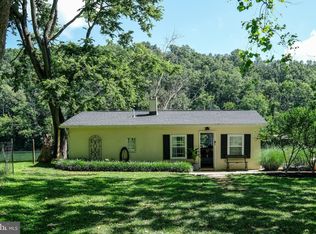 3 Avalon Dr, Front Royal, VA 22630
