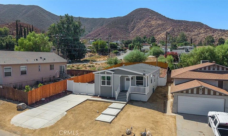 1st image of 33239 Adelfa St