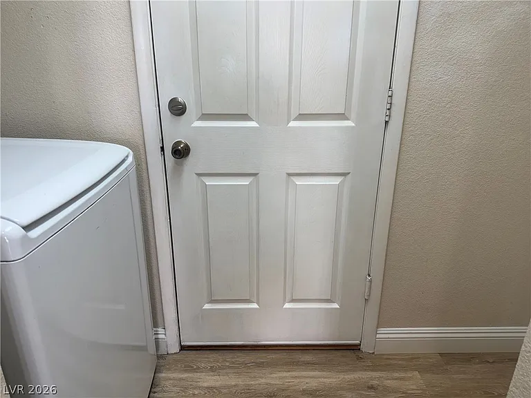 7512 Jacaranda Leaf St — Photo 13