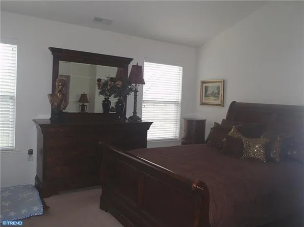 1592 Jason Dr #1592, Cinnaminson, NJ 08077