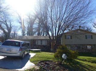 112 Dogwood Ln, Powell, TN 37849