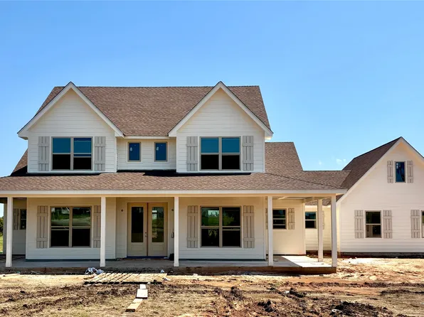 518 Grady Calvery, West, TX 76691