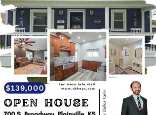 700 S Broadway St, Plainville, KS 67663