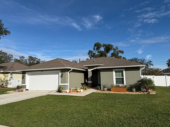 3rd image of 15397 Deer Path Dr