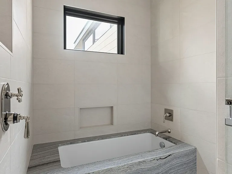 1325 N Dewey Ave #1325 — Photo 35