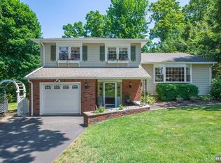 10 Stony Hill Ct, Butler, NJ 07405