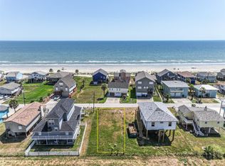 13030 John Reynolds Rd, Galveston, TX 77554