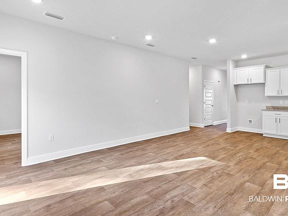 5th image of 13356 Shea Cir